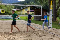 De zwa Potschatn und de gschickte laufen ein